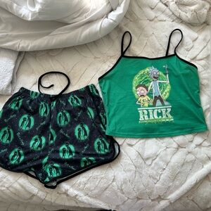 Rick and Morty shorts and crop top!